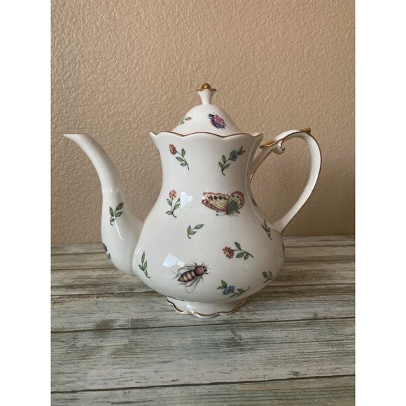 Vintage Burton + Burton Porcelain 4 Cup Teapot Morning Meadows - Picture 1 of 16